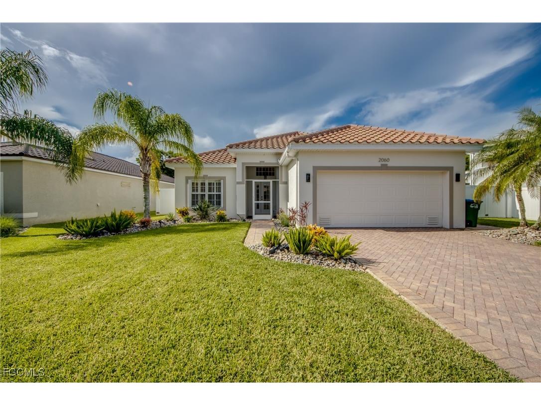 2060 Cape Heather Circle Cape Coral FL 33991 2025009652 image1