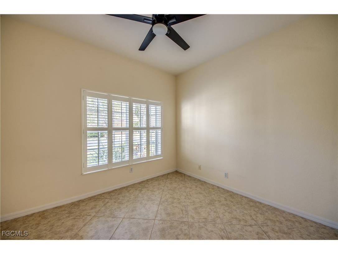 2060 Cape Heather Circle Cape Coral FL 33991 2025009652 image21