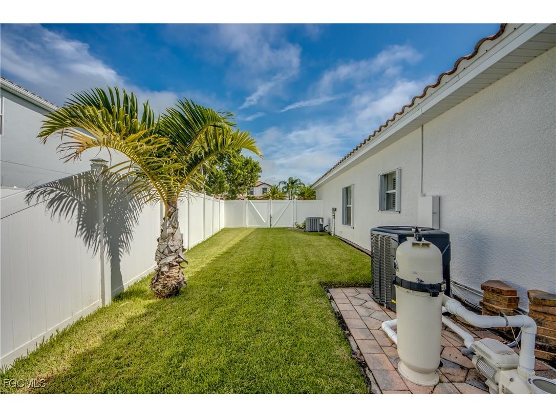 2060 Cape Heather Circle Cape Coral FL 33991 2025009652 image31