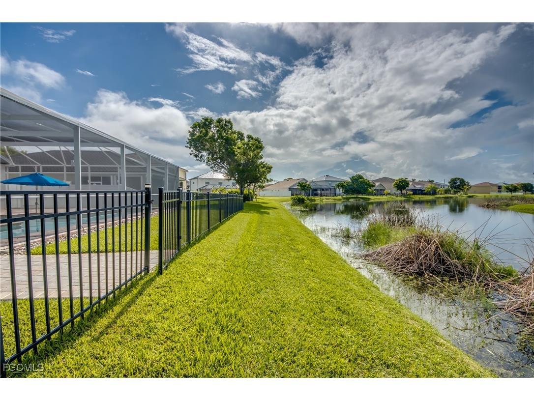 2060 Cape Heather Circle Cape Coral FL 33991 2025009652 image35