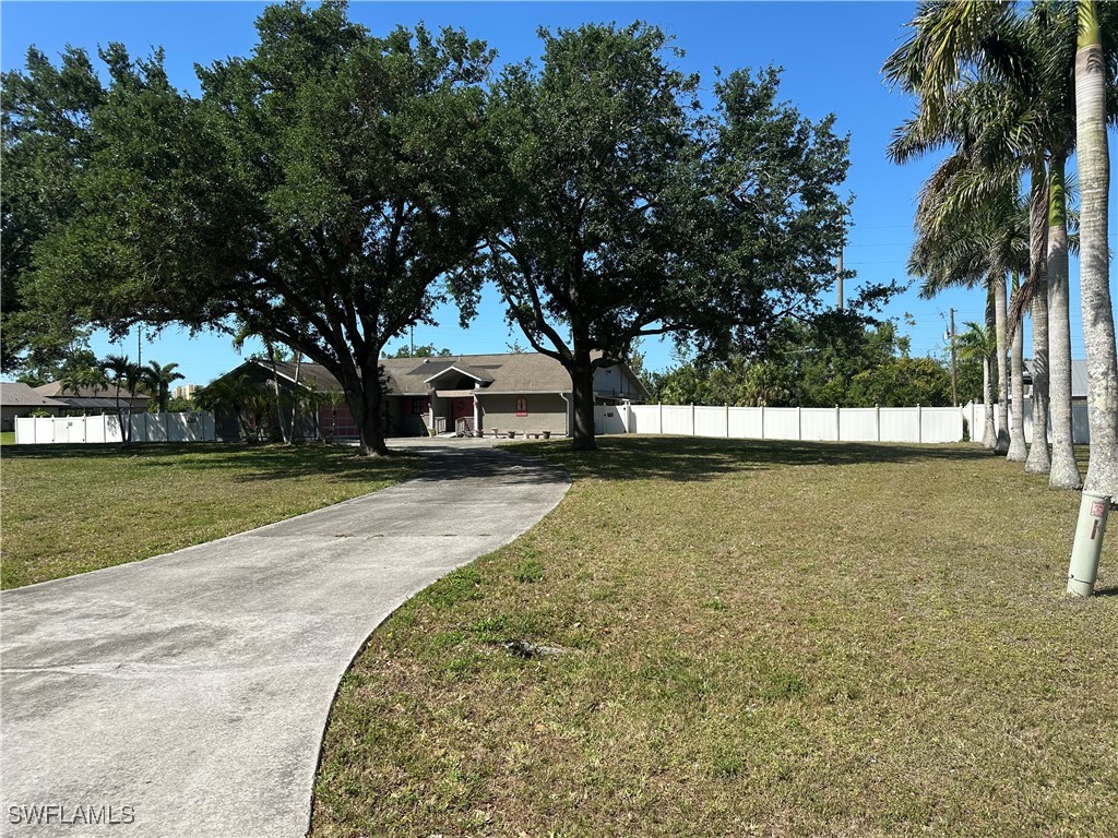 20600 Charing Cross Circle Estero FL 33928 225036774 image1