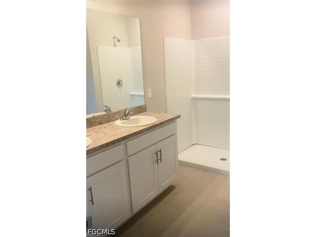 20600 Charles Street Alva FL 33920 2026028907 image4