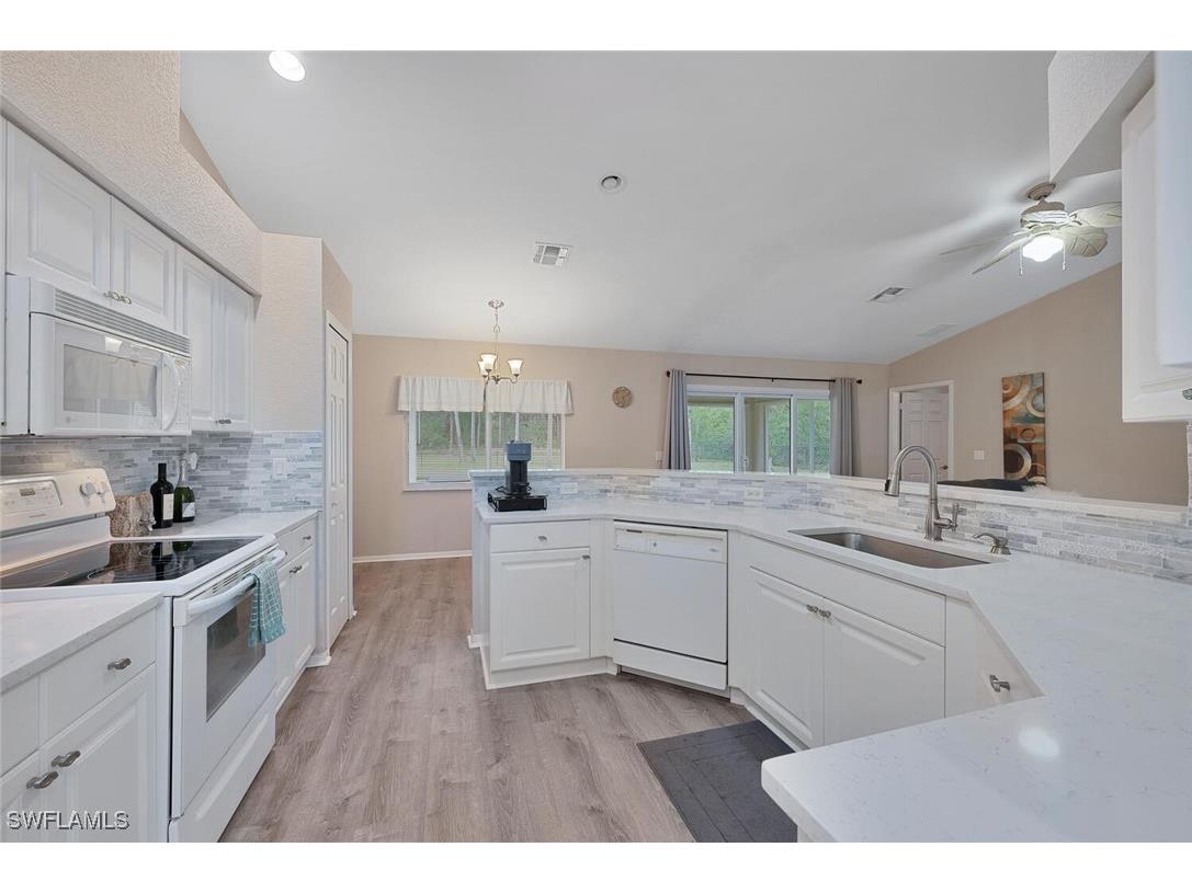 2061 16th Avenue SW Naples FL 34117 225022935 image1