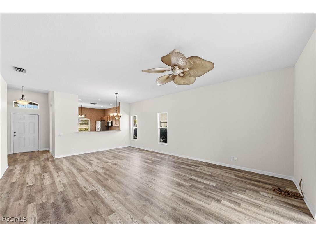 2061 Cape Heather Circle Cape Coral FL 33991 2026002424 image16