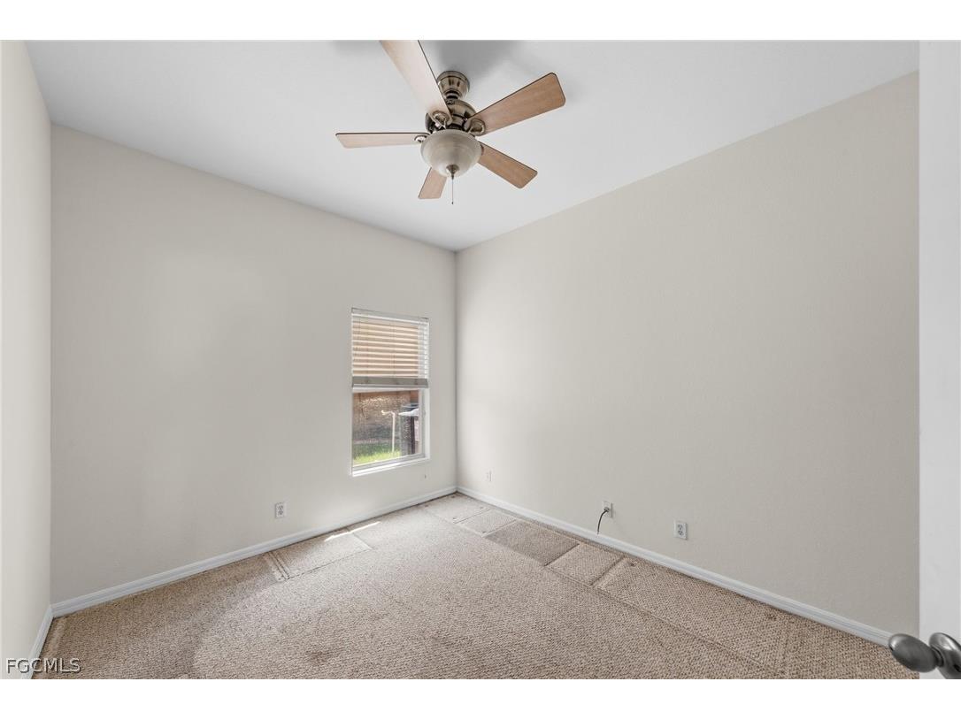 2061 Cape Heather Circle Cape Coral FL 33991 2026002424 image18