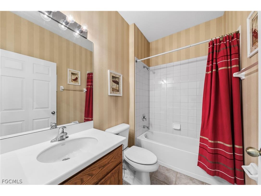 2061 Cape Heather Circle Cape Coral FL 33991 2026002424 image19