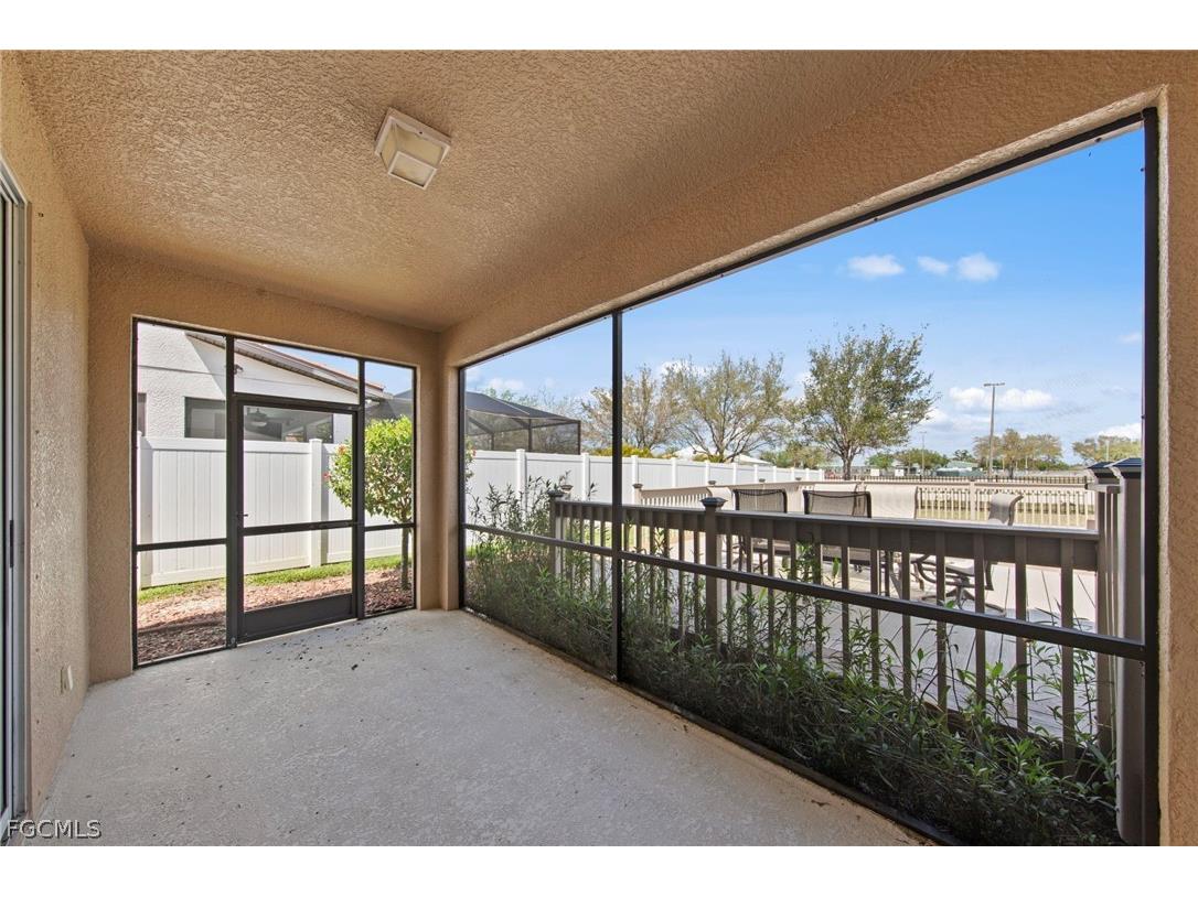 2061 Cape Heather Circle Cape Coral FL 33991 2026002424 image26