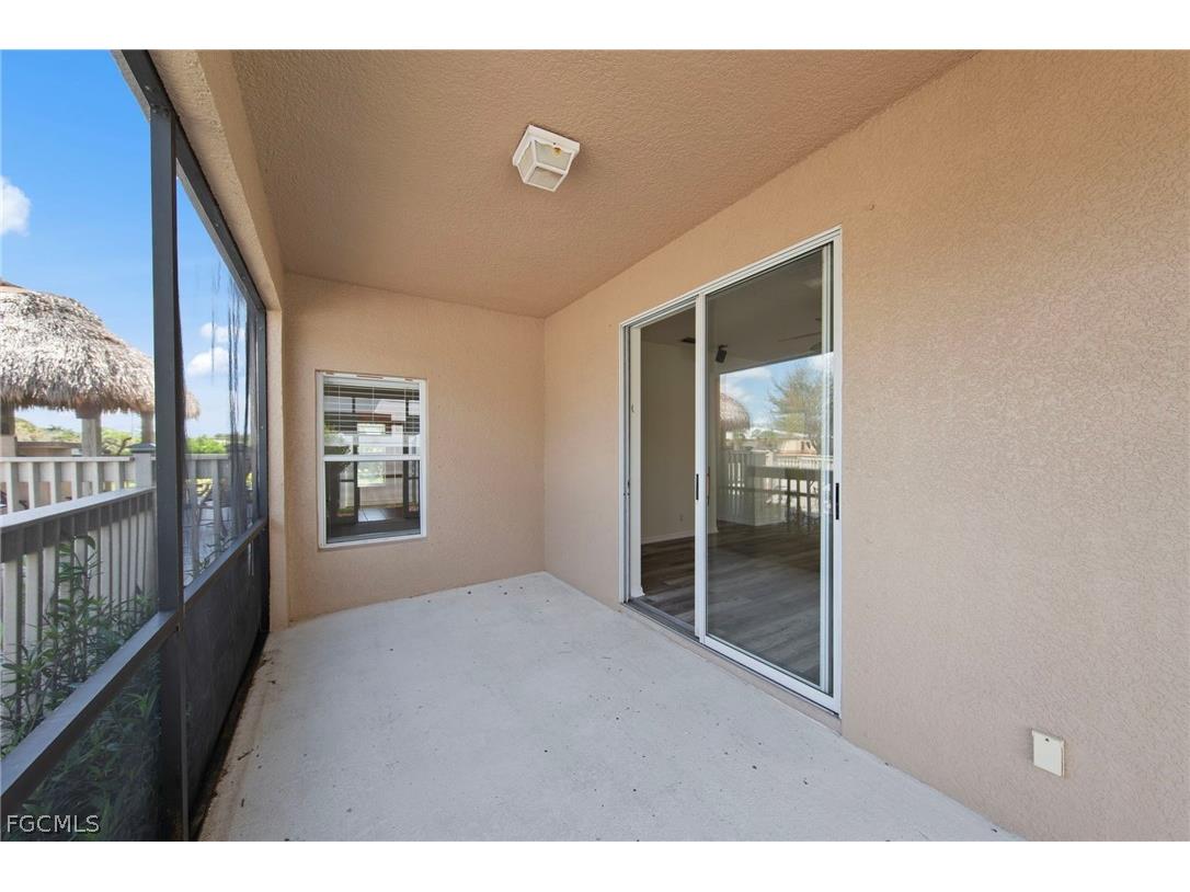 2061 Cape Heather Circle Cape Coral FL 33991 2026002424 image27