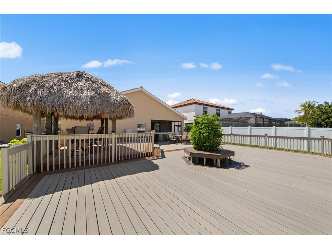 2061 Cape Heather Circle Cape Coral FL 33991 2026002424 image32