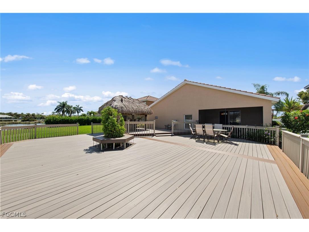 2061 Cape Heather Circle Cape Coral FL 33991 2026002424 image33