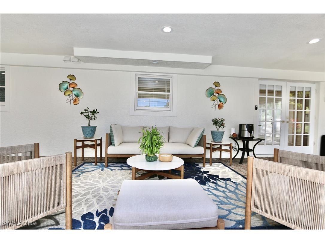 2061 Santa Barbara Boulevard Naples FL 34116 225082562 image14