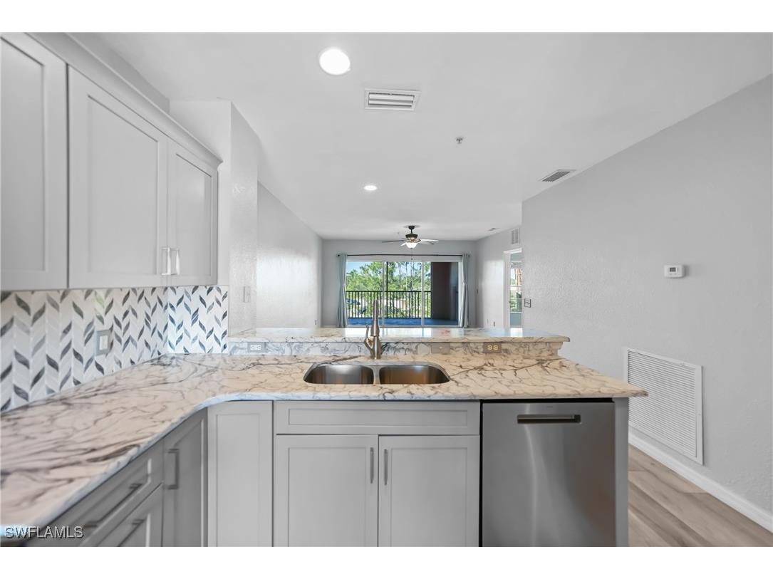 2061 Willow Hammock Circle #303 Punta Gorda FL 33983 225039216 image11