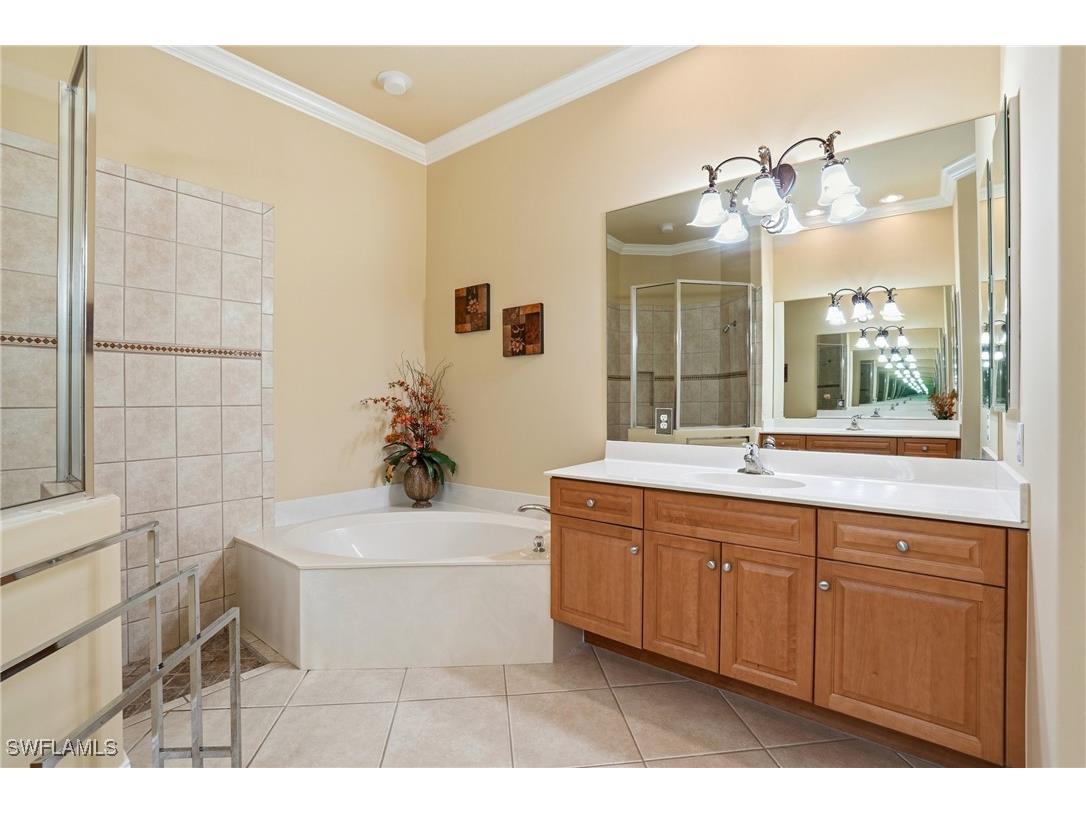 20613 Wildcat Run Drive Estero FL 33928 225075634 image24