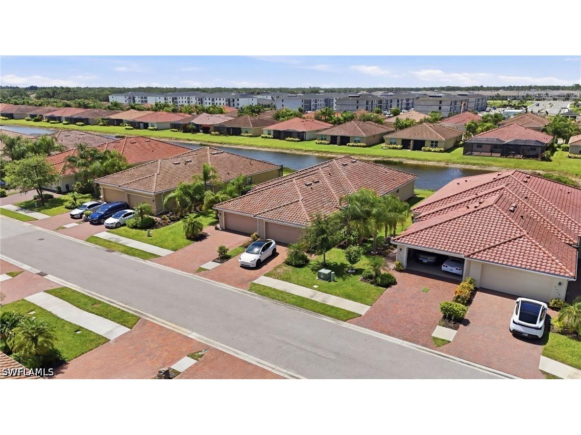 2062 Tamarron Lane Naples FL 34120 226022542 image3