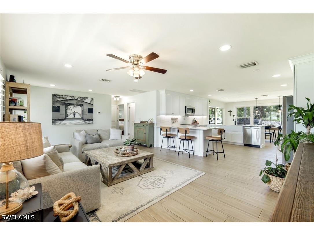 20621 Pine Tree Lane Estero FL 33928 226014750 image4
