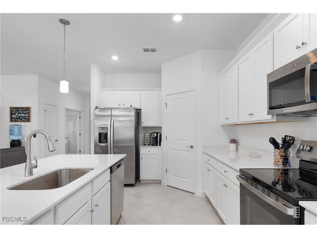 20625 Copperhead Drive Lehigh Acres FL 33936 2025005092 image5