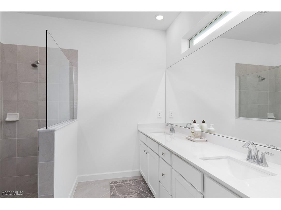 20625 Copperhead Drive Lehigh Acres FL 33936 2025005092 image8