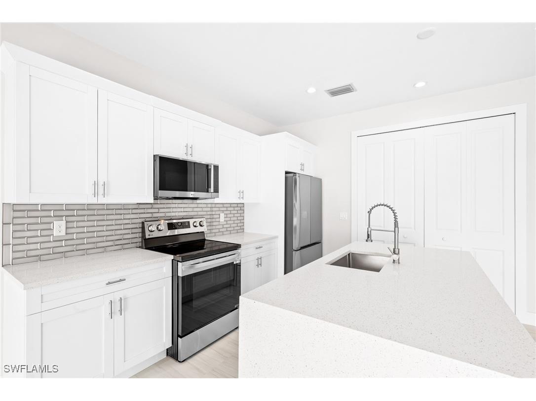 2064 55th Terrace SW Naples FL 34116 226001296 image7