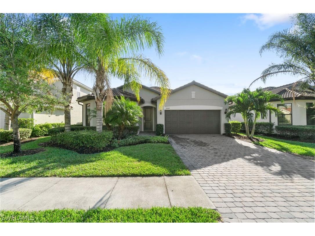 2064 Hamlin Street Naples FL 34120 224024896 image1