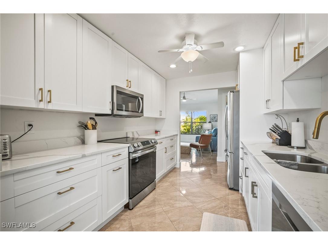 20640 Porthole Court Estero FL 33928 225077463 image13