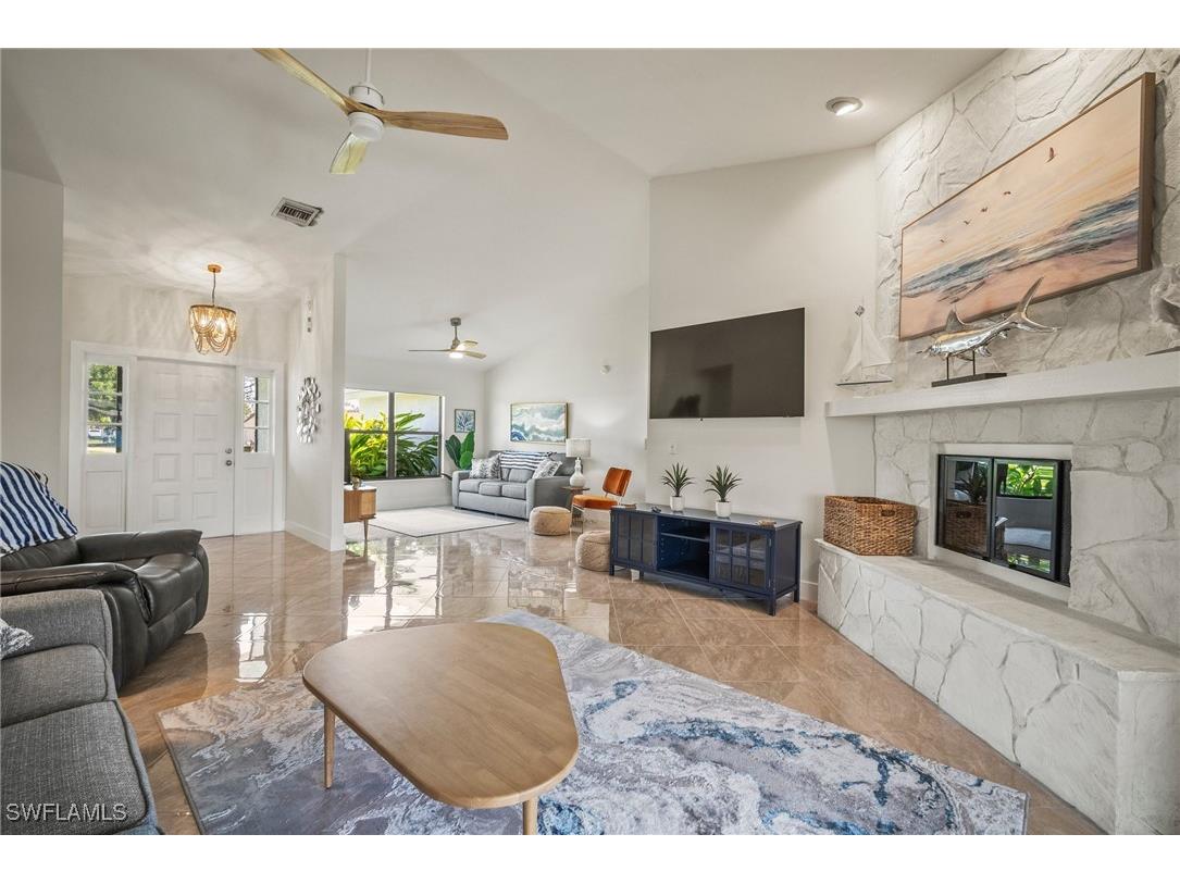 20640 Porthole Court Estero FL 33928 225077463 image2