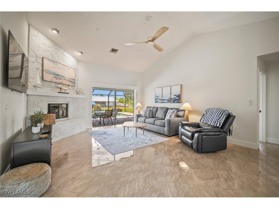 20640 Porthole Court Estero FL 33928 225077463 image3