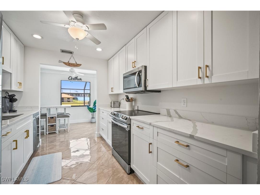 20640 Porthole Court Estero FL 33928 225077463 image8