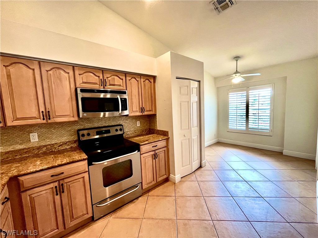 2065 Crown Pointe Boulevard W Naples FL 34112 223045186 image1