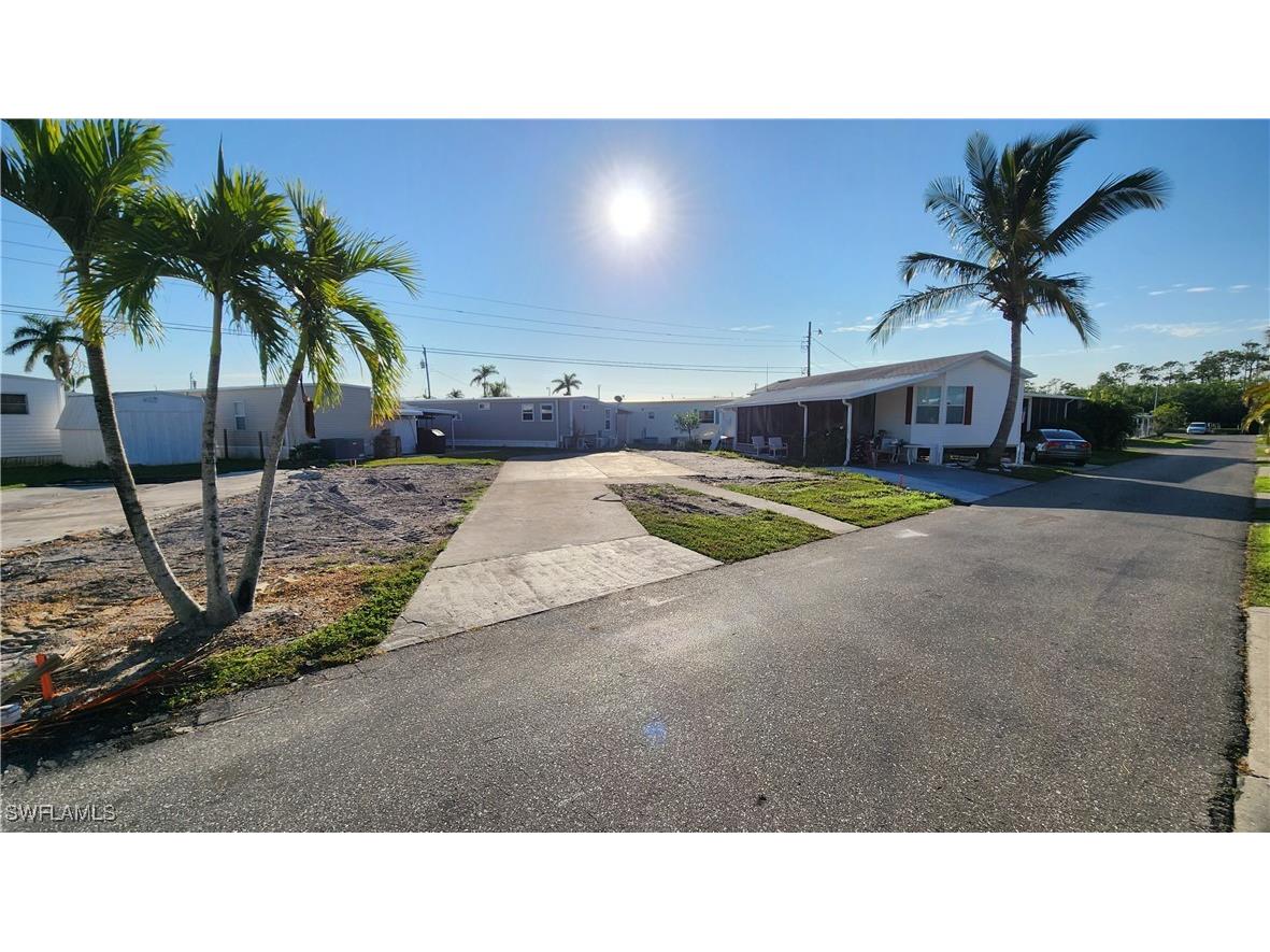 20651 River Drive Estero FL 33928 226003785 image1