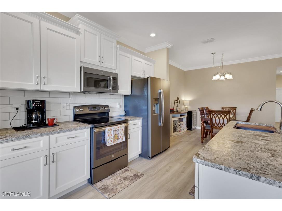 20656 Candlewood Estero FL 33928 225074489 image15