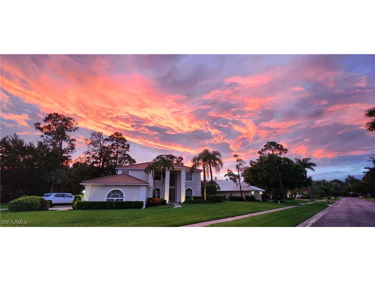 2066 Imperial Circle Naples FL 34110 225074570 image1