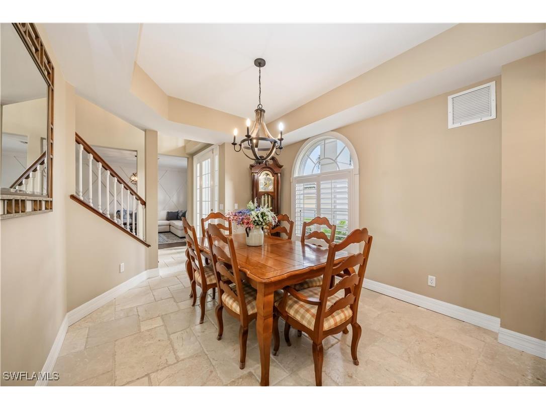 2066 Imperial Circle Naples FL 34110 225074570 image12