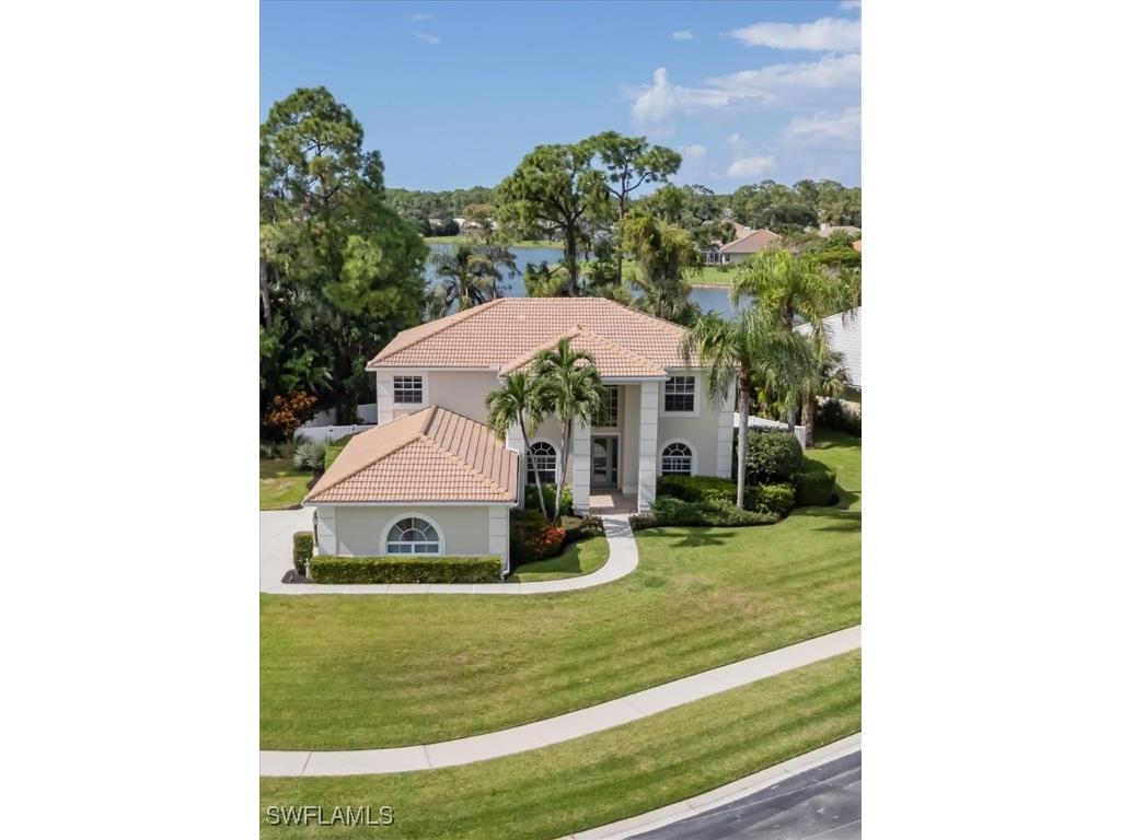 2066 Imperial Circle Naples FL 34110 225074570 image2