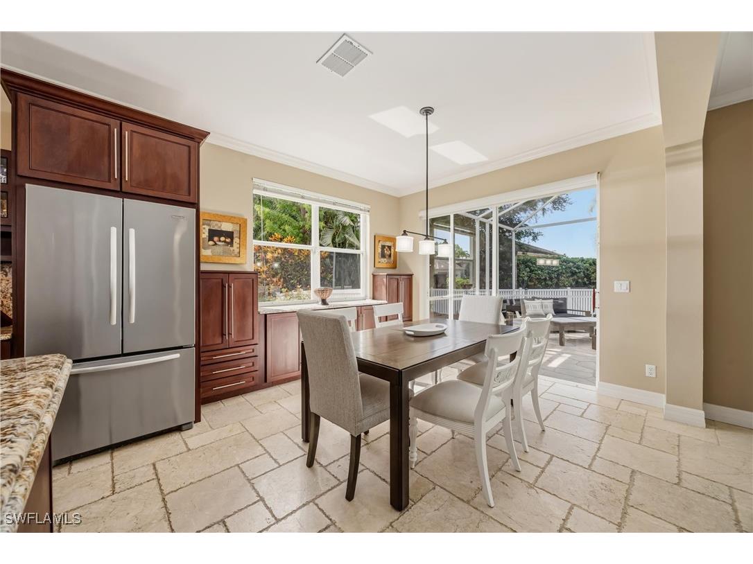 2066 Imperial Circle Naples FL 34110 225074570 image7