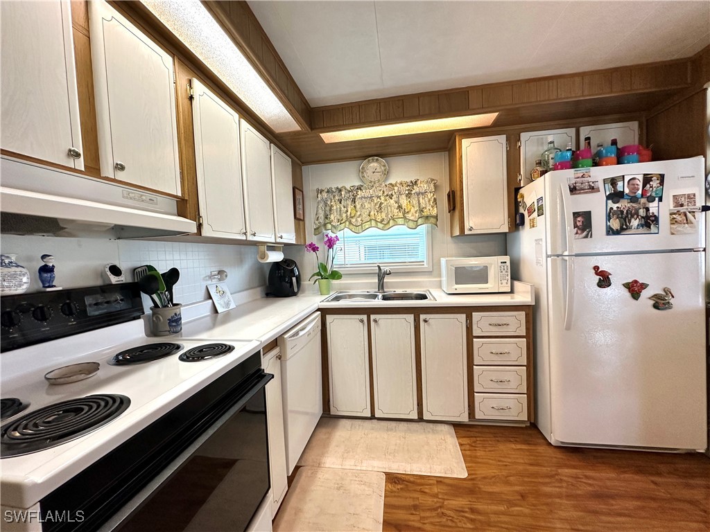 20660 Port Drive Estero FL 33928 225027377 image10