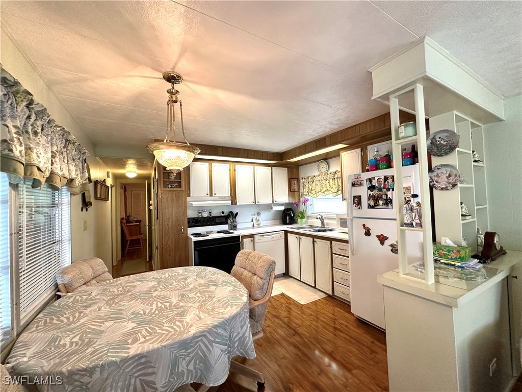 20660 Port Drive Estero FL 33928 225027377 image8