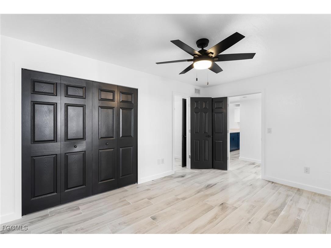 2067 W Lakeview Boulevard #8 North Fort Myers FL 33903 2025016062 image20