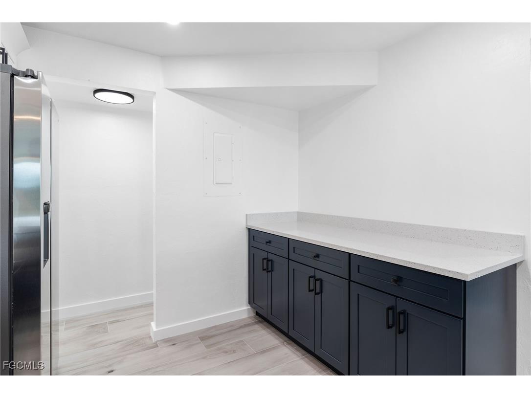 2067 W Lakeview Boulevard #8 North Fort Myers FL 33903 2025016062 image8