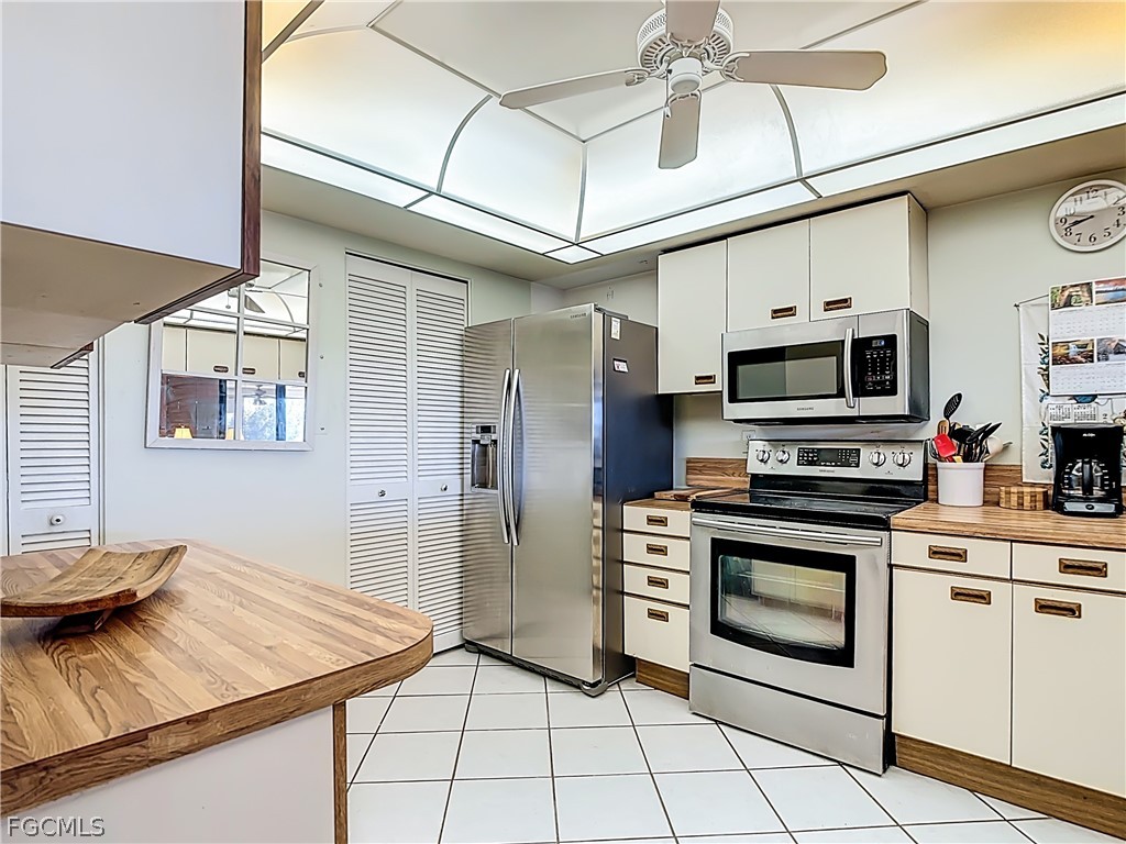 2067 W Lakeview Boulevard #9 North Fort Myers FL 33903 2026008135 image3