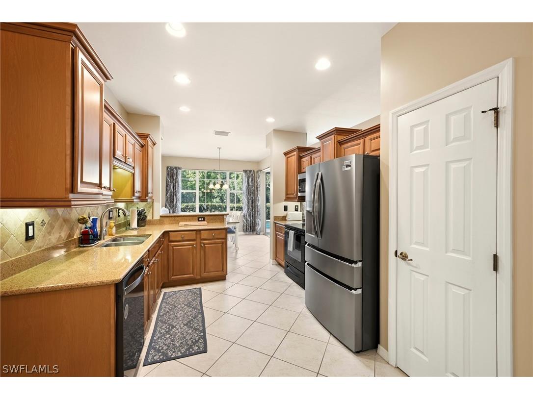 20674 Larino Loop Estero FL 33928 226008744 image16