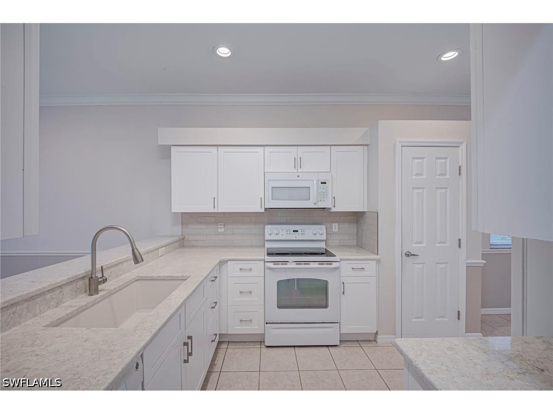 20676 Candlewood Hollow Estero FL 33928 226013670 image6