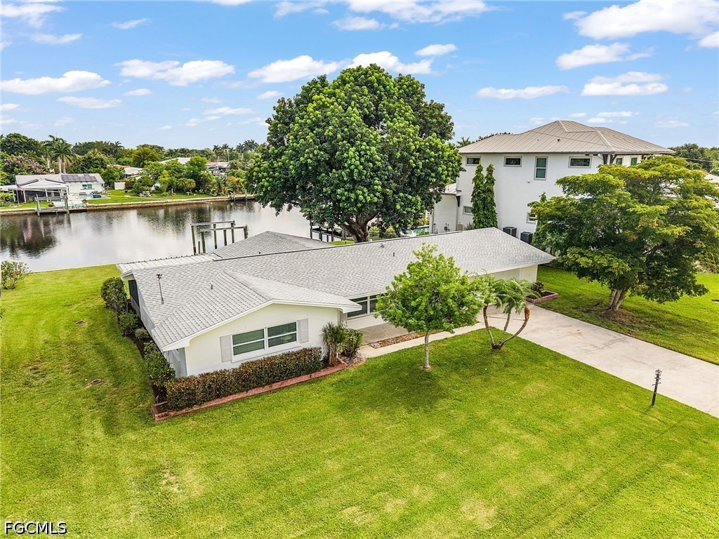 2068 Club House Road North Fort Myers FL 33917 2026026273 image1