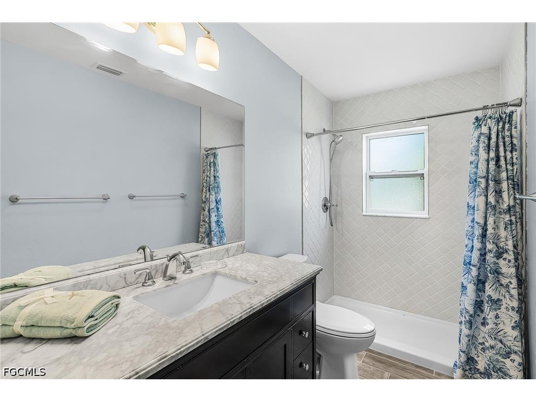 2068 Club House Road North Fort Myers FL 33917 2026026273 image19