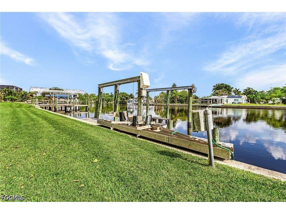 2068 Club House Road North Fort Myers FL 33917 2026026273 image25