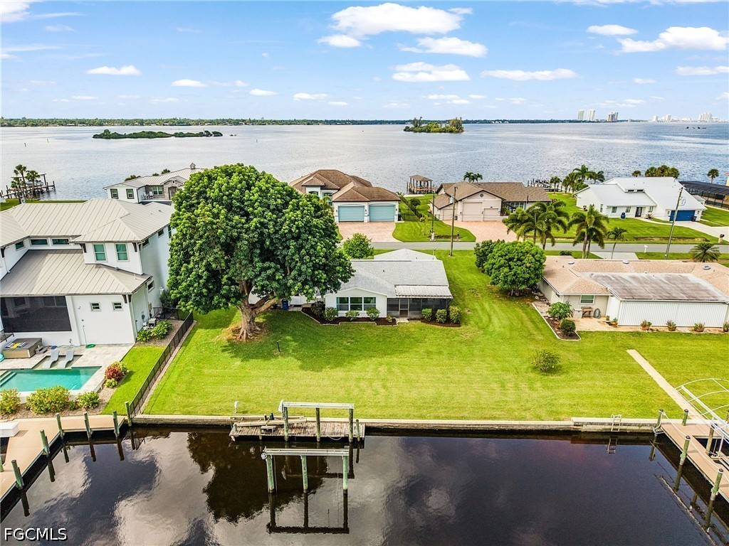 2068 Club House Road North Fort Myers FL 33917 2026026273 image4