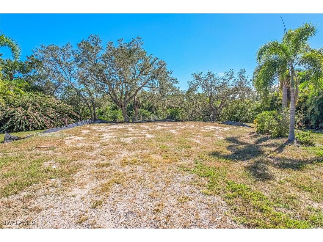 20684 Charing Cross Circle Estero FL 33928 225073983 image6