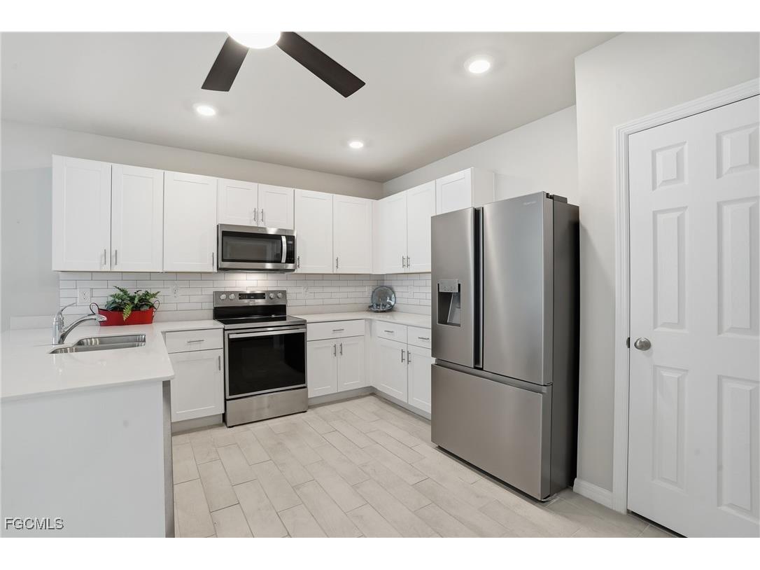 20684 Plumwood Loop North Fort Myers FL 33917 2026002915 image13