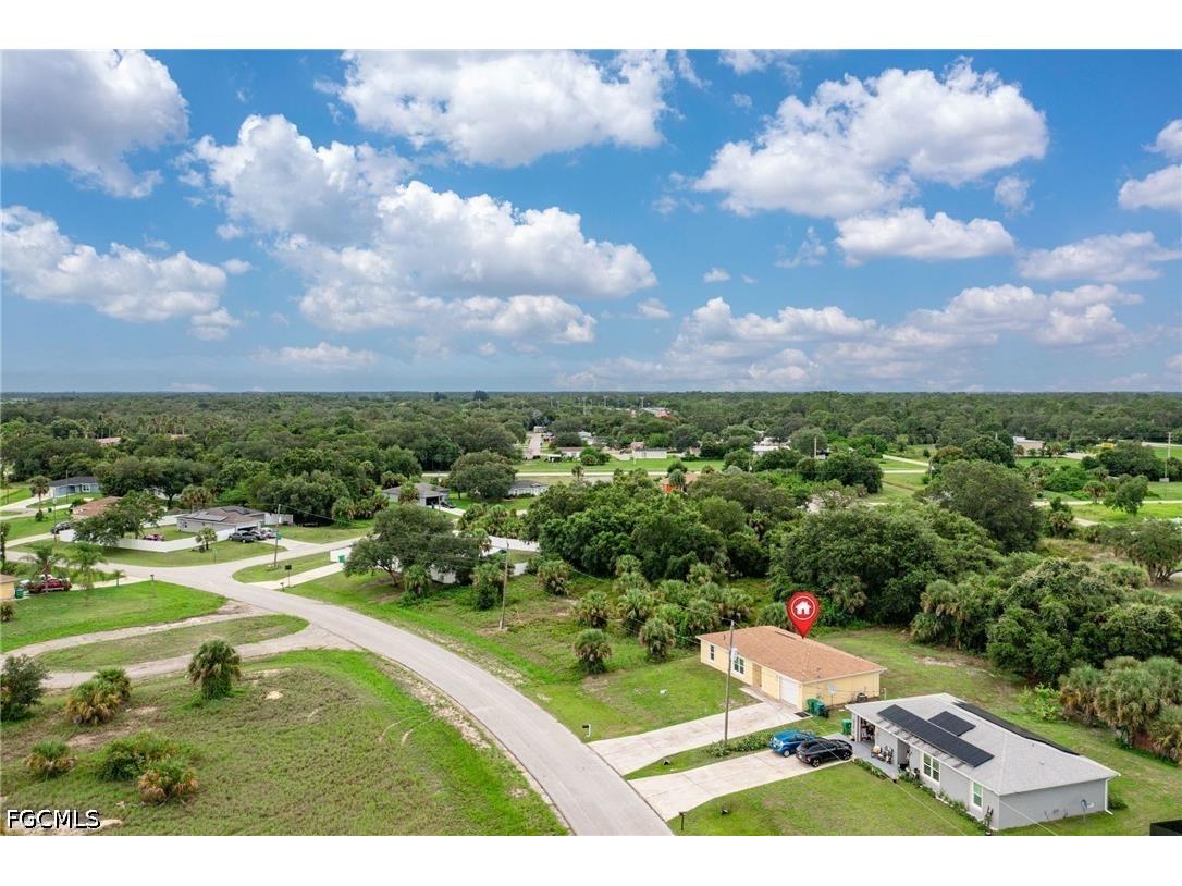 2069 Detroit Drive Labelle FL 33935 2026024003 image1