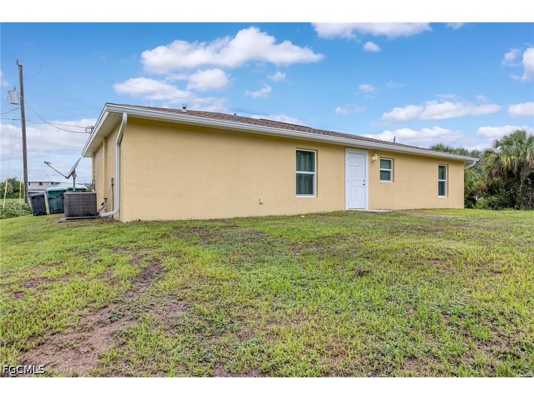 2069 Detroit Drive Labelle FL 33935 2026024003 image26