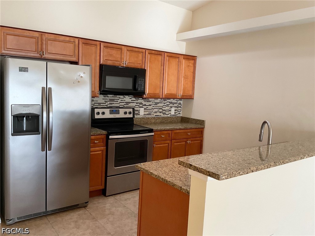 207 Cultural Park Boulevard S Cape Coral FL 33990 2026015748 image5